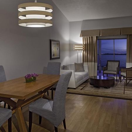 La Torretta Lake Resort & Spa Montgomery Room photo