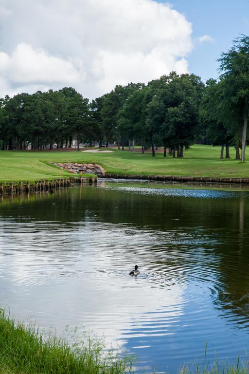 La Torretta Lake Resort & Spa Montgomery Exterior photo